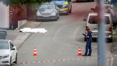 Bluttat in NRW: Suche nach Todesschützen von Menden - Frau auf freiem Fuß