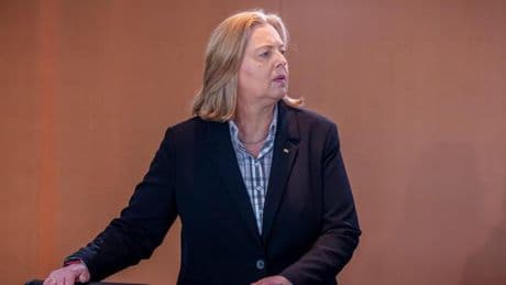 Bundesarbeitsministerin: Bärbel Bas will gegen "mafiöse Strukturen" beim Bürgergeld vorgehen