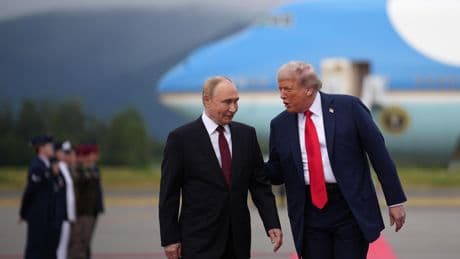 LIVE | ’Voorbereidende documenten van overleg Poetin en Trump gevonden in printer van hotel’