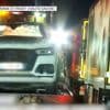 Rotsblok valt op auto op toeristische route in Frankrijk: jong koppel op achterbank komt om het leven