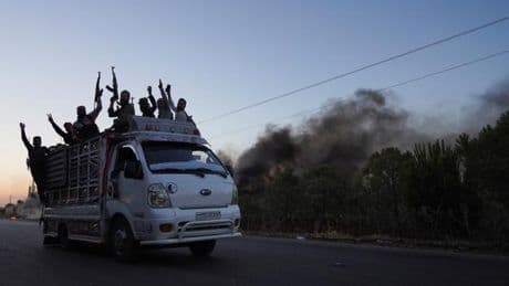 Accord de cessez-le-feu entre Israël et Damas, les combats continuent dans le sud de la Syrie