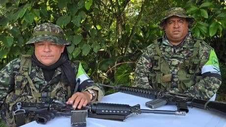 Acusan a disidentes de las Farc colombianas de matar a once soldados de Ecuador