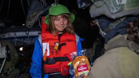 Handys und Laptops über Bord - Greta, was hast du zu verbergen?