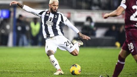 Fenerbahçe ile anılıyordu! Douglas Luiz, Premier Lig yolcusu