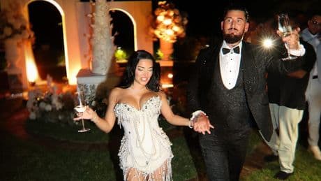 Die Braut funkelte dreifach - Die schönsten Fotos von Leyla und ihrem Ehe-MIKE