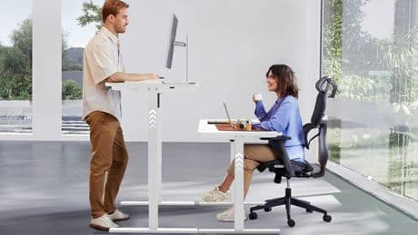 Höhenverstellbarer Schreibtisch bei Amazon jetzt für 80 Euro