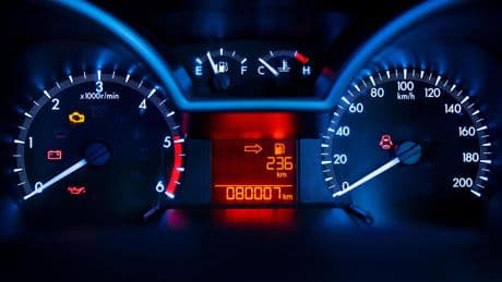 Fraude en coches de segunda mano: estas son las marcas con más historiales manipulados