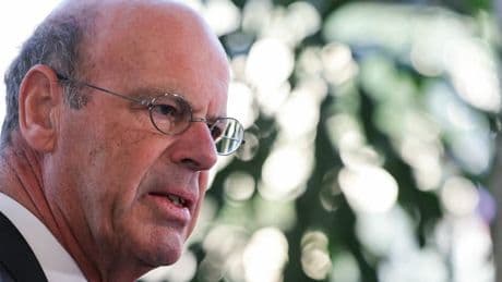 "J’aurais préféré que cette annonce soit retardée": Éric Lombard fustige le timing des investissements de Sanofi aux États-Unis