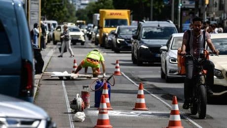 Pop-up-Radweg Kantstraße: Ein Teil soll bleiben, der andere weichen