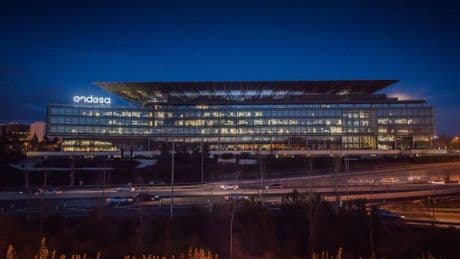 Endesa dispara el beneficio un 30% y gana más de 1.000 millones en seis meses a pesar del apagón