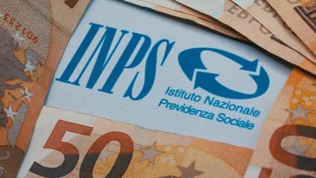 Pensioni: 3 milioni di lavoratori in uscita entro il 2029. Durigon: «stop allo “scalino Fornero” e Tfr in rendita»