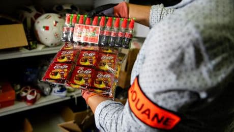 Explosion de la contrefaçon: ces produits qui imitent les grandes marques ne sont pas sans risques