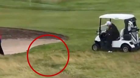 Video geht viral: Betrügt Trump hier beim Golf?