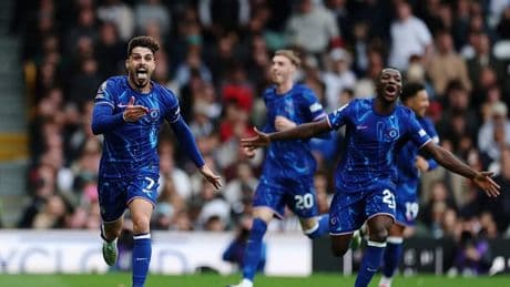 Chelsea üç puanı 90+3'te aldı!