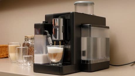 Kaffeevollautomaten im Test: Geräte von Siemens, DeLonghi & Co. im Vergleich