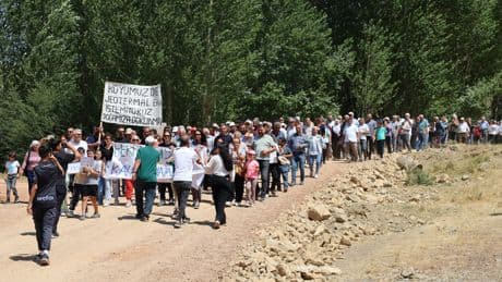 Bingöl'de Peri Vadisi’ndeki jeotermal çalışmaları protesto edildi