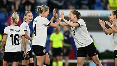 Deutschland zieht ins EM-Halbfinale ein