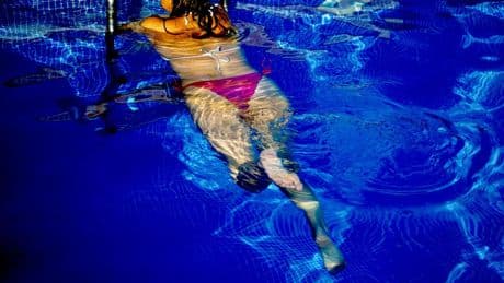 Amor con piscina