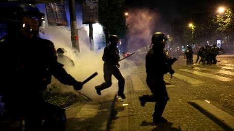Los disturbios por la celebración de la Champions del PSG se cobran dos muertos, más de 550 detenidos y casi 200 heridos en toda Francia