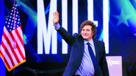 Jusqu’ici, tout va mieux: Javier Milei célèbre ses victoires de réformateur hardi