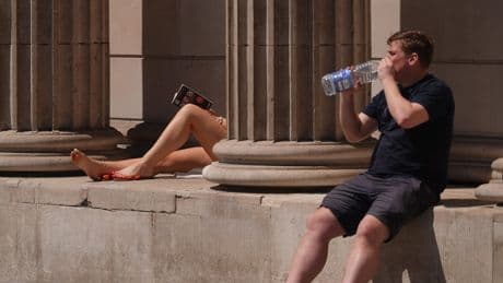 Amber heat health alert for parts of England amid warning ‘rise in deaths likely’