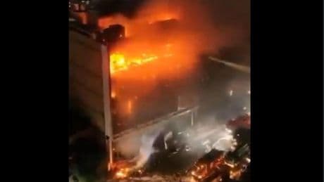 Al menos 60 muertos y 11 desaparecidos en un incendio de un centro comercial en Irak