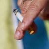 Santé publique : le tabac interdit près des écoles et sur les plages