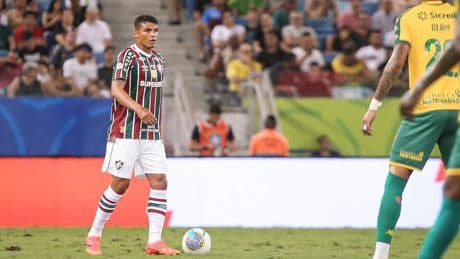 Cuatro semanas de baja para Thiago Silva
