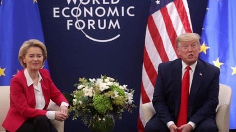 Von der Leyen y Trump tratan de cerrar un acuerdo comercial entre la UE y EE UU