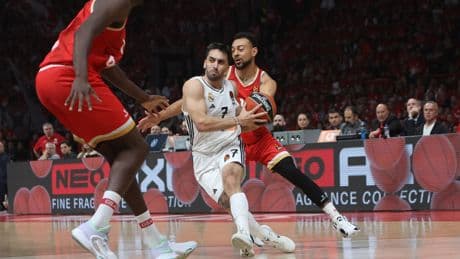 El Real Madrid, zarandeado por Olympiacos, choca contra su realidad