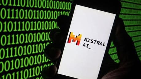 IA : la start-up française Mistral AI valorisée 11,7 milliards d’euros après avoir levé 1,7 milliard