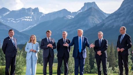 Il pressing europeo a sostegno di Kiev. E la telefonata tra Meloni e Trump