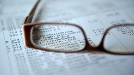 Statali, aumenti fino a 300 euro per i dipendenti di Comuni e Regioni (ma non per tutti): a chi spettano e quando arrivano