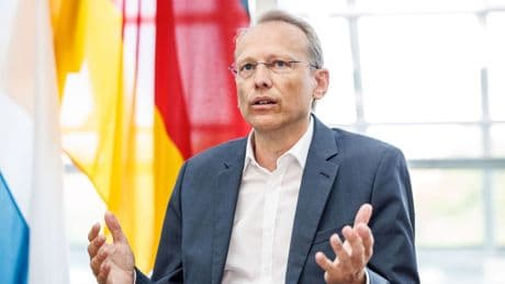 Tag der Arbeit: DGB-Landeschef will Tariftreuegesetz von der Staatsregierung