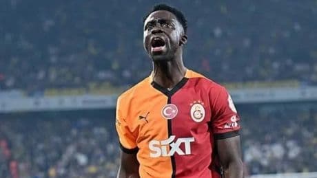 Sanchez'in rakibi yok!
