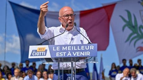À Levens, Éric Ciotti appelle Les Républicains à sortir d’une «majorité bancale» responsable du «chaos»