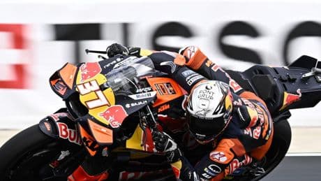 Acosta da la sorpresa ante Marc Márquez y Bagnaia sigue con su tremenda crisis