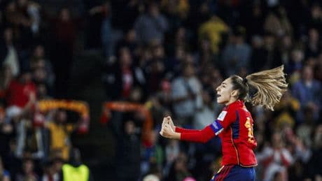 El Real Madrid deja marchar a su Iniesta y el Barcelona, ¿otra vez campeón de Europa?