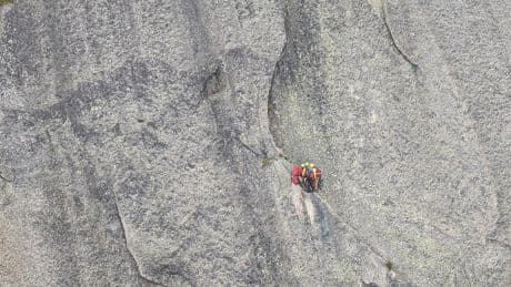 Pair of climbers, 1 injured, rescued from sheer B.C. mountain face