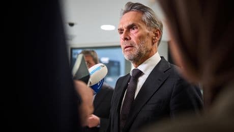 ’Schoofs pijnlijke aftocht naar de uitgang’