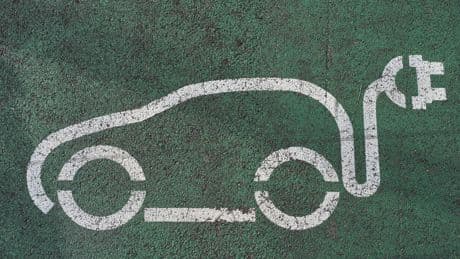 Fraunhofer rechnet nach: E-Autos nach drei Jahren günstiger als Verbrenner