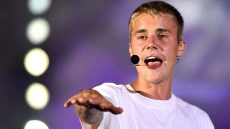Justin Bieber meldet sich nach alarmierenden Posts mit Überraschung