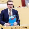 Rechtes Lied lief auf Geburtstag: Verdacht auf Volksverhetzung - AfD-Politiker Halemba muss vor Gericht
