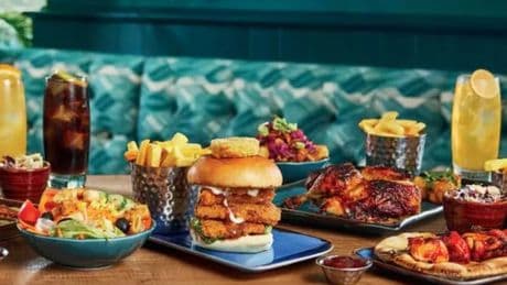 Shoppers spot way to get up to 44% off restaurant meals in school holidays