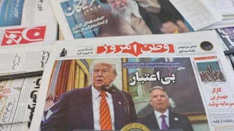 EE UU e Irán se acercan a un acuerdo nuclear tras un encuentro «complicado pero útil»