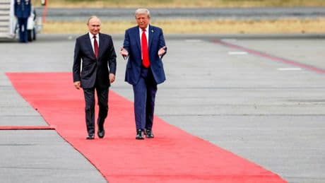 « Écœurant », « déshonorant » : en Ukraine, la colère après le sommet Trump-Poutine