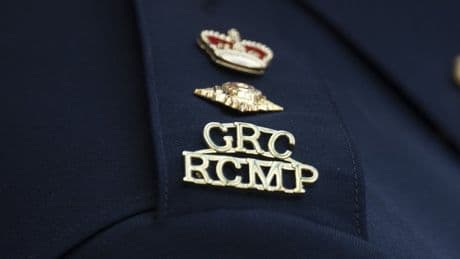 Manitoba RCMP say one man is dead, another missing after boat malfunction