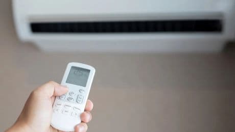¿Pueden los niños dormir con aire acondicionado en verano?