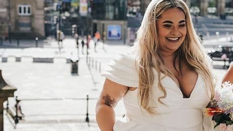 'I spent £1K on a wedding dress I hated and common health problem is to blame'
