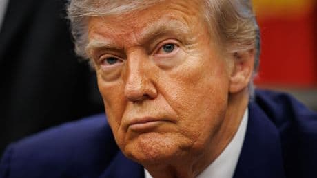 Trump llama &quot;loco&quot; a Putin por sus ataques contra civiles en Ucrania
